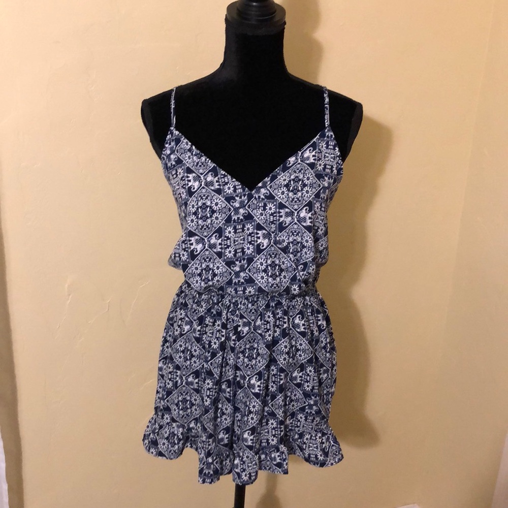 Floral romper, navy blue and white, Size L